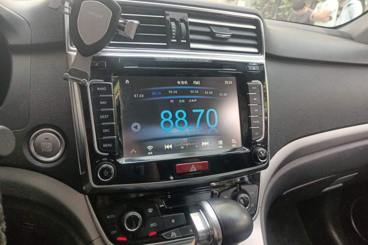 Used Haval H6 2015 Sport Edition 1.5T Automatic Two-Wheel Drive Luxury Model
