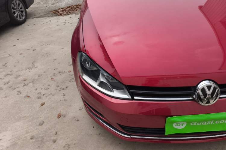 Used Volkswagen Golf 2014 1.4TSI Automatic Comfort Model Right Front Headlight