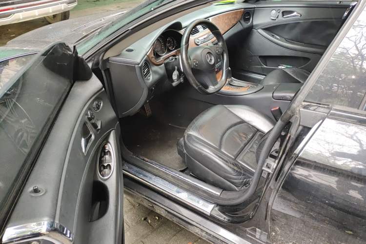 Used Mercedes-Benz CLS AMG 2008 AMG CLS 63 Driver Seat