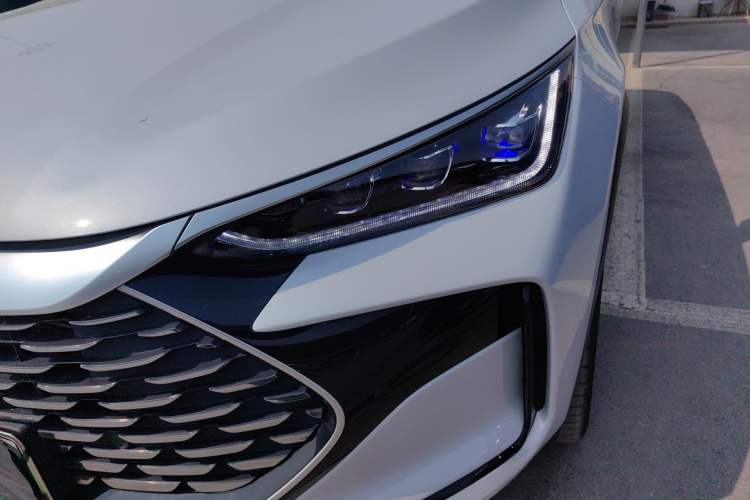 Used BYD Tang New Energy 2024 DM-i Glory Edition 112KM Prestige Model Left Front Headlight