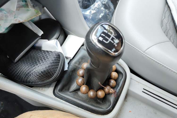 Used Skoda Rapid 2013 1.6L Manual Smart Selection Model
