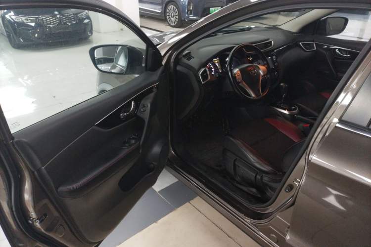 Used Nissan Qashqai 2017 2.0L CVT Luxury Edition China V Standard Driver Seat