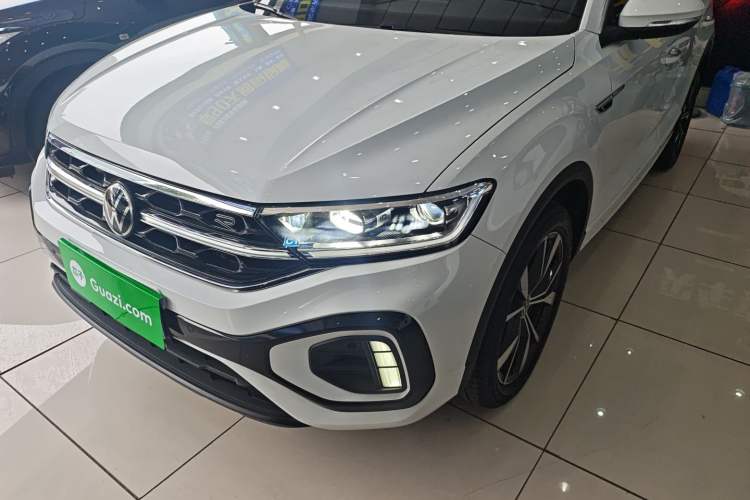 Used Volkswagen T-ROC 2023 300TSI DSG Two-Wheel-Drive Chen Guang Edition