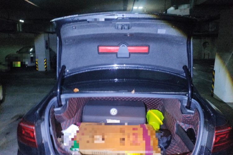 Used Volkswagen Magotan 2023 2 Million Units Limited-Edition 280TSI DSG Comfort Version Trunk