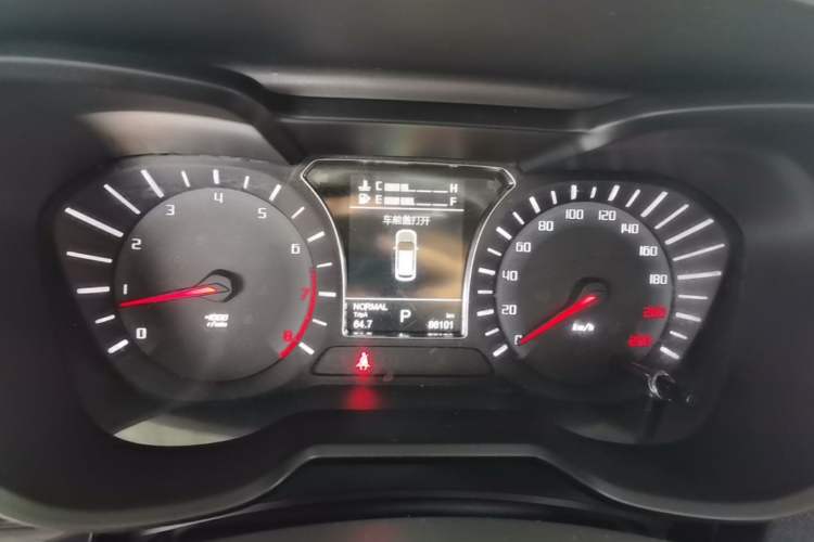 Used GAC Trumpchi GS4 2017 235T Automatic Two-Wheel Drive Elite Edition Instrument Cluster