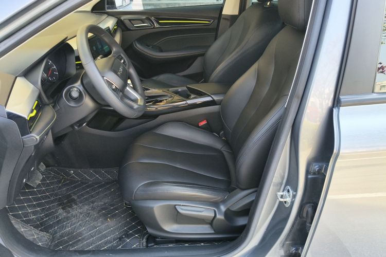 Used Roewe i5 2021 1.5L CVT Platinum Edition
