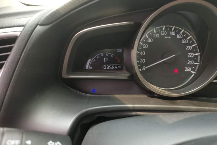 Used Mazda 3 Axela 2017 Sedan 1.5L Automatic Comfort Model Emission Standard China V