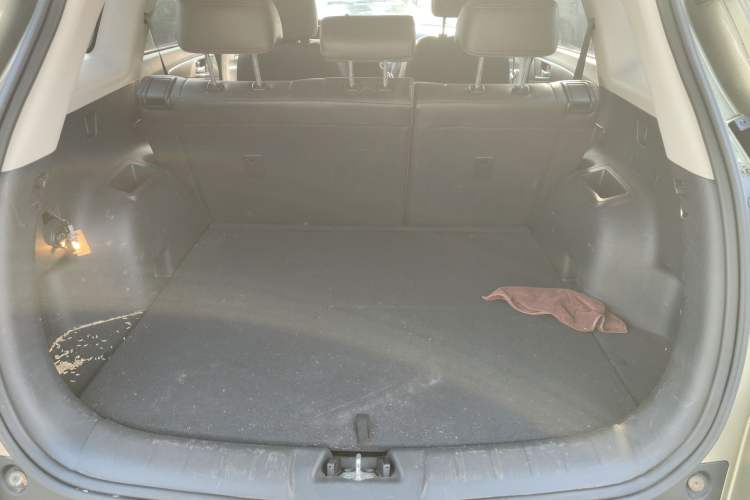 Used Changan CS75 2014 2.0L Manual Luxury Version China IV Standard
