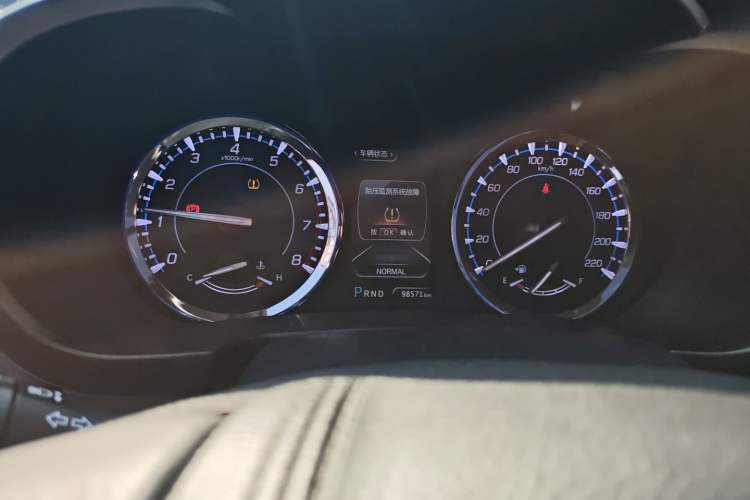 Used CHANGAN CS95 2017 2.0T Two-Wheel Drive Zhituo Edition