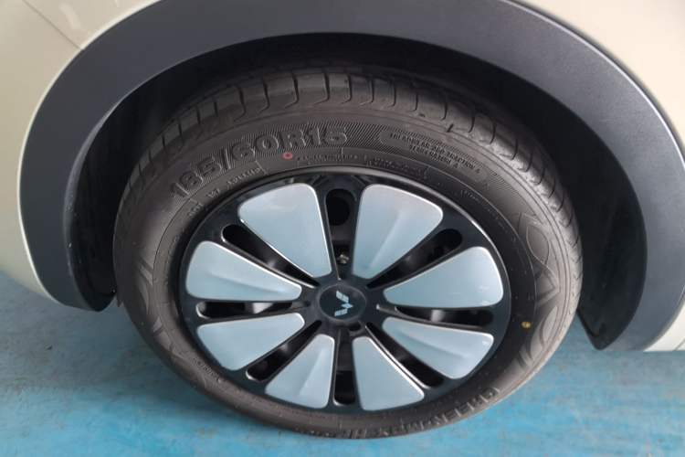 Used Wuling Bingo 2024 333 km Enjoyment Version
