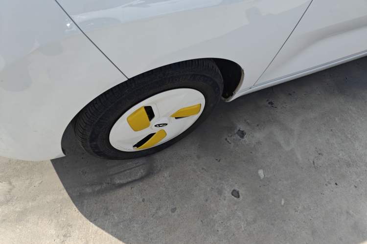 Used Chery QQ QQ Ice Cream 2022 170km Sundae Phosphate Lithium-Ion