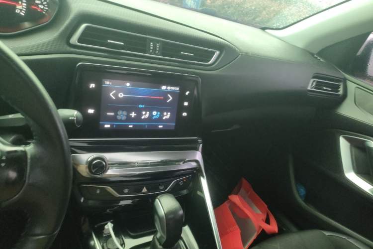 Used Peugeot 308 2016 1.6L Automatic Luxury Edition Audio And AC Panel