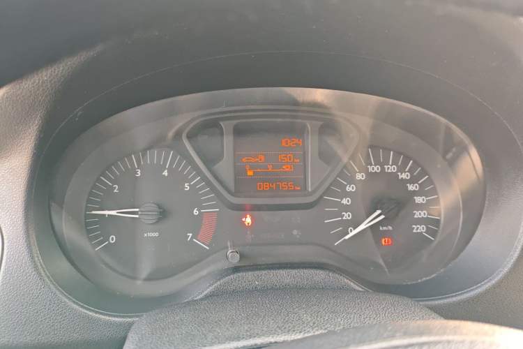 Used Citroen Elysee 2014 1.6L Manual Fashion Edition
