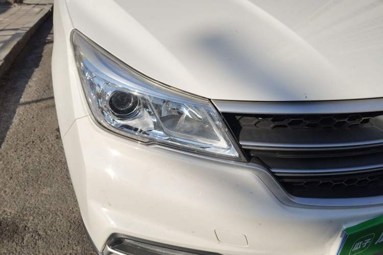 Used Baojun 730 2021 1.5T Manual Fashion Version 7 Seats