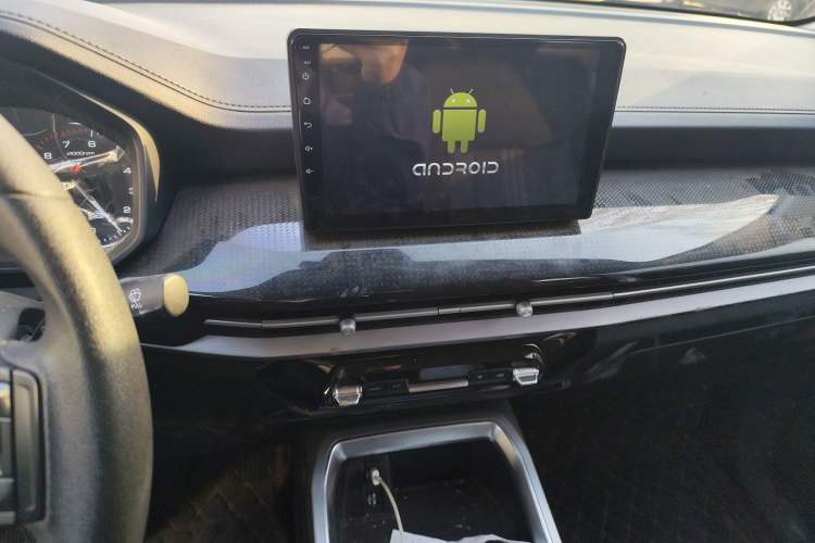 Used Wuling Jiachen 2022 1.5L Manual Enjoyment Elite Model
