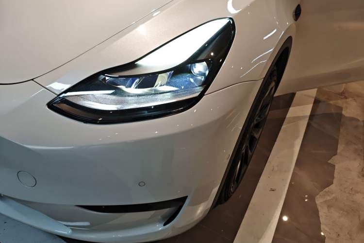 Used Tesla Model Y 2022 Rear-Wheel-Drive Version