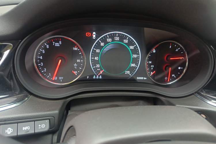 Used Buick Regal 2017 20T Prestige Model
