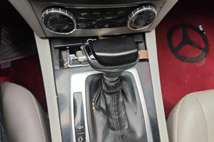 Used Mercedes-Benz C-Class 2013 C 180 CGI Classic