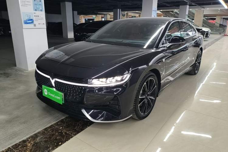 Used VOYAH PASSION 2024 PHEV Four-Wheel Drive Ultra-Long Range Flagship Model