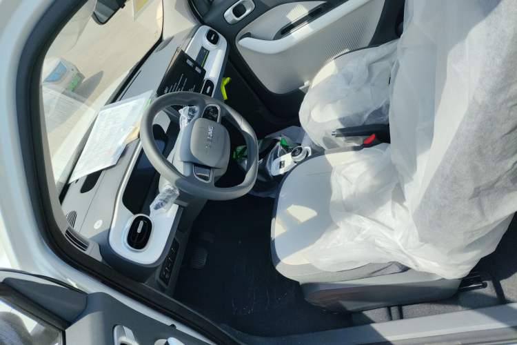 Used Geely Galaxy Panda 2025 210 km – Yuanqi Bear
