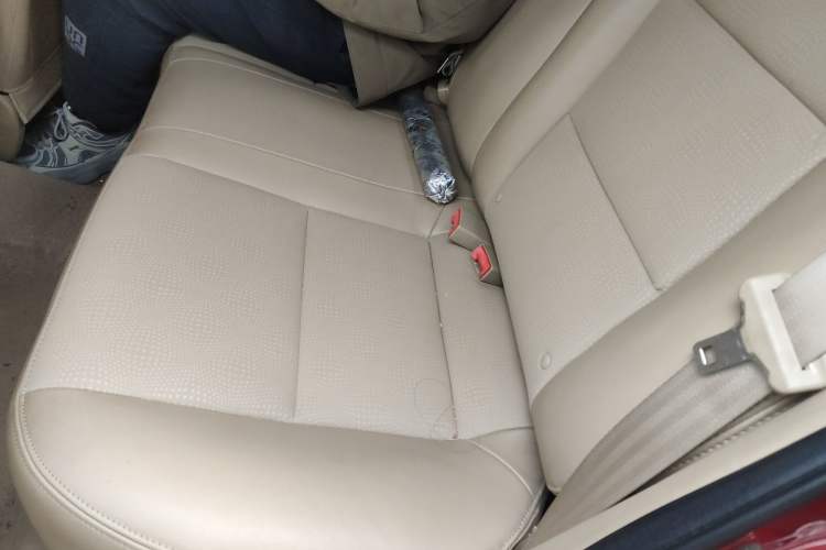 Used Buick Excelle 2013 1.5L Automatic Classic Model