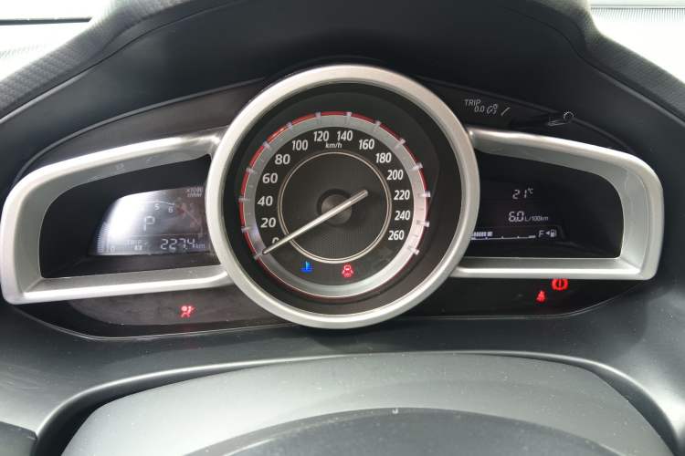 Used Mazda 3 Axela 2014 Sedan 1.5L Automatic Comfort Model Instrument Cluster