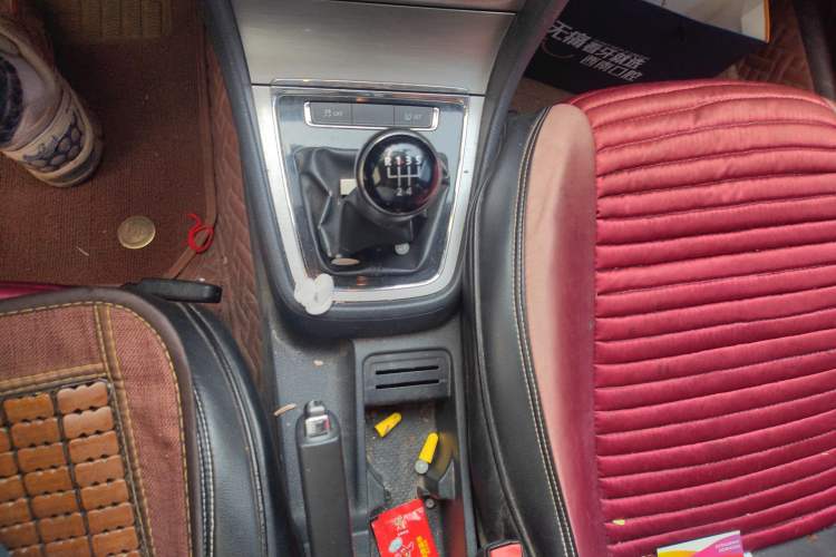 Used Volkswagen Lavida 2013 Revised Version 1.4 TSI Manual Comfort Edition
