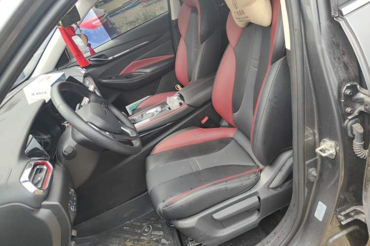 Used CHANGAN OSHAN X5 2023 Enjoy Edition 1.5T DCT Deluxe Model Left Front Seat