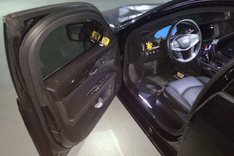 Used Cadillac CT6 2022 28T Luxury Edition Driver Seat