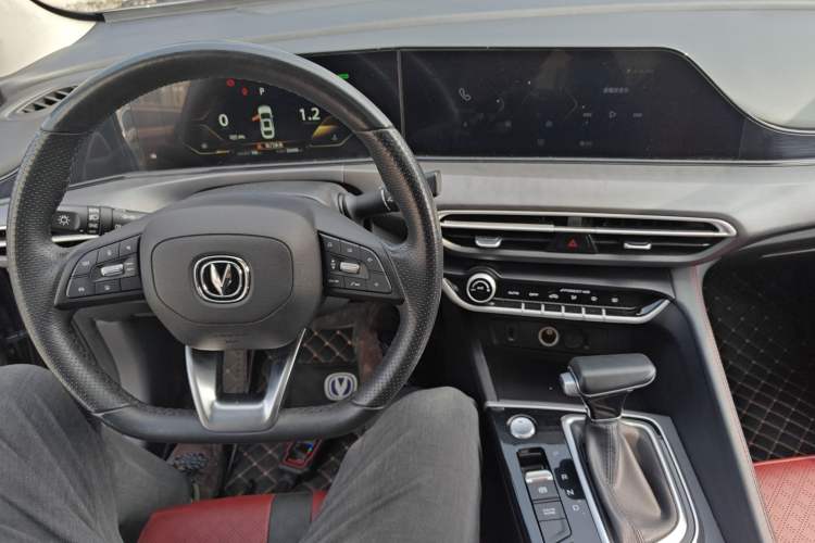 Used CHANGAN Eado 2021 PLUS Blue Whale NE 1.4T GDI DCT Flagship Model
