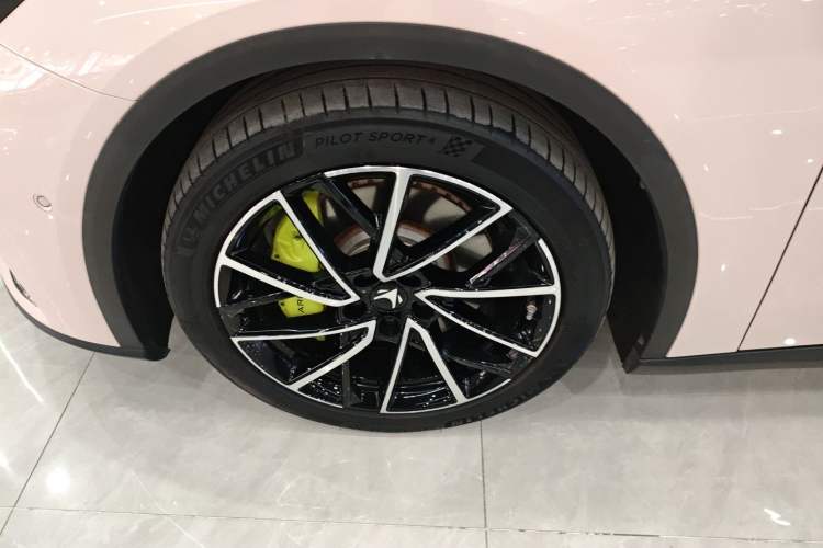 Used ARCFOX Alpha S5 2024 708MAX 200kW