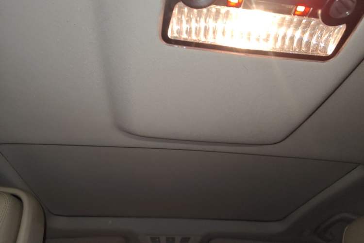 Used BMW 7 Series 2011 730Li Elegant Model
