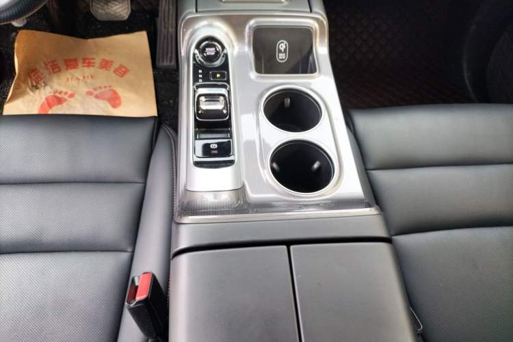 Used GAC Trumpchi E8 New Energy 2024 150km MAX Gear Lever