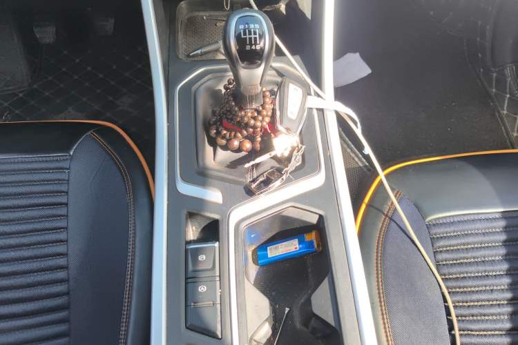 Used Geely Auto Vision X6 2020 1.4T Manual Luxury Model
