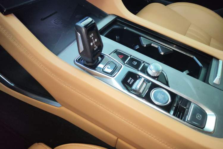 Used Lynk & Co 09 EM-P 2023 2.0TD EM-P Long-Range Version PM Six-Seater