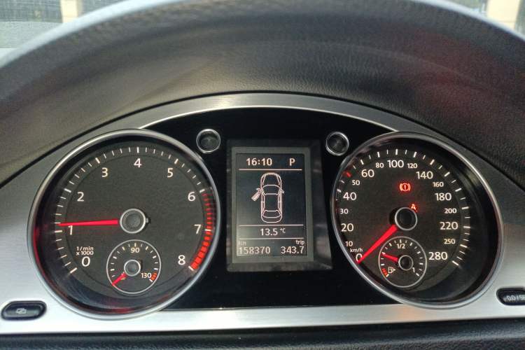 Used Volkswagen FAW-Volkswagen CC 2011 2.0 TSI Ultimate Edition