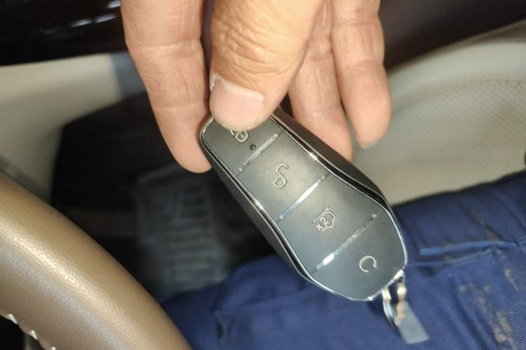 Used BYD Qin PLUS 2024 HONOR Edition DM-i 55KM Leading Model
