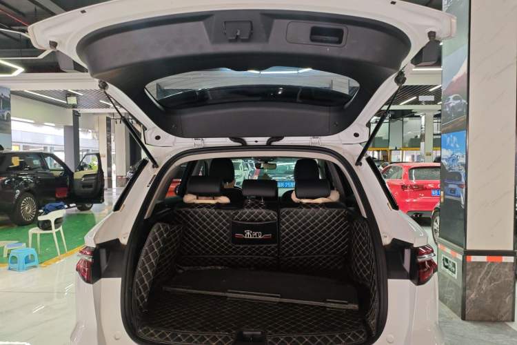 Used BYD Song Pro 2019 1.5T Automatic Elite Edition
