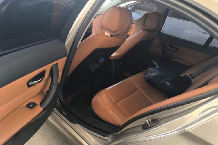 Used BMW 3 Series 2011 320i Sport Edition
