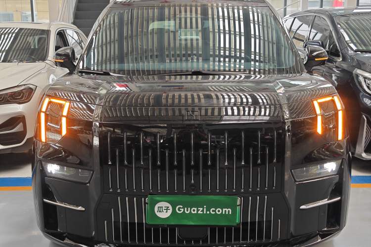 Used Zeekr 009 2022 WE Edition Front