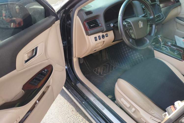 Used Toyota Crown 2010 2.5L Royal
