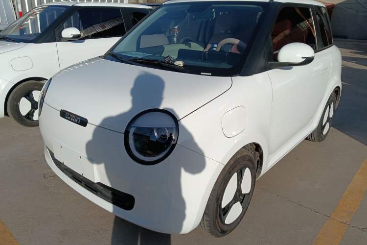 Used CHANGAN NEVO Lumin 2025 205 km Xiangqin Version