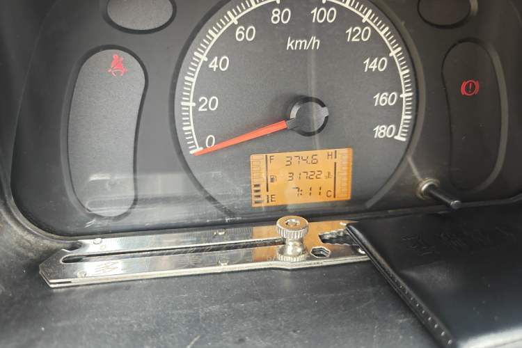 Used Wuling Zhiguang 2015 1.2L Practical LS-I Model
