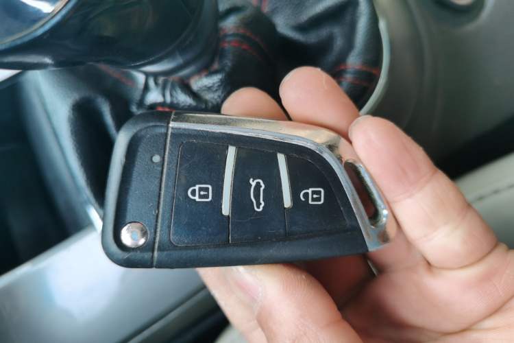 Used Chevrolet Cruze 2015 1.5L Classic SE MT
