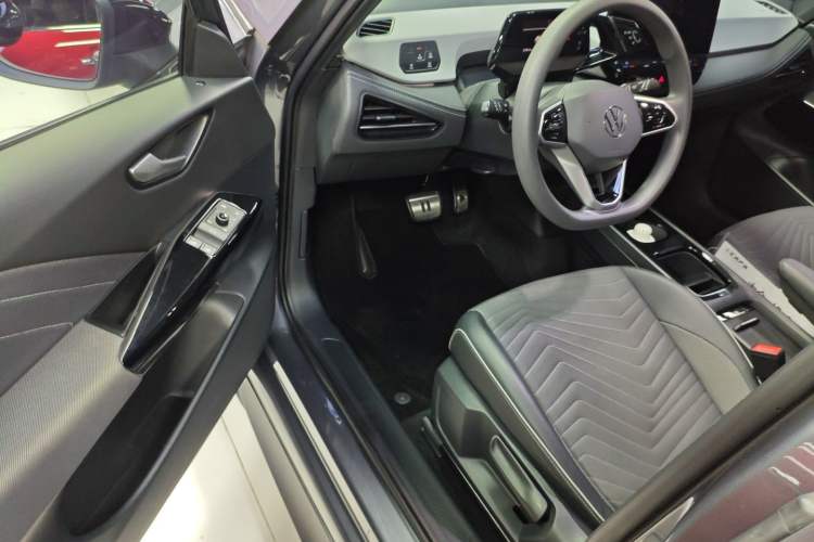 Used Volkswagen ID.3 2024 Pure & Smart Edition