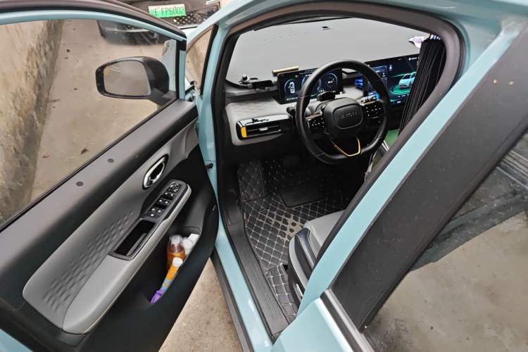 Used AION Y 2021 70 Tech Vitality Edition