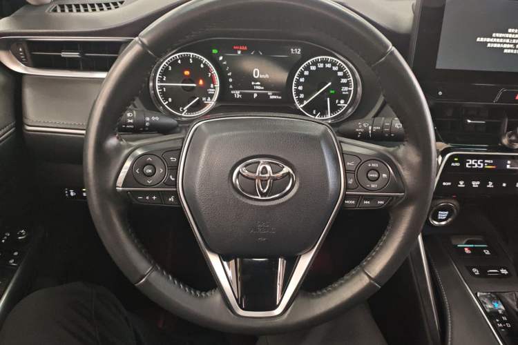 Used Toyota Venza 2023 2.0L CVT Two-Wheel Drive Luxury Edition