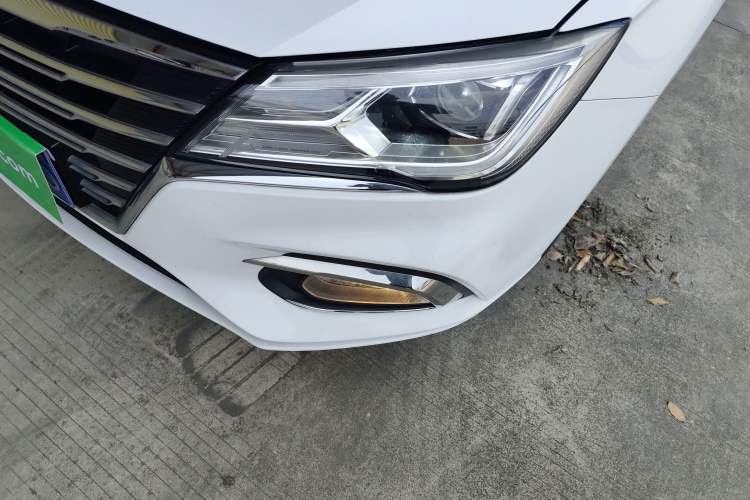 Used Roewe i5 2020 1.5L Automatic 4G Connected Leading Intelligent Driving Edition