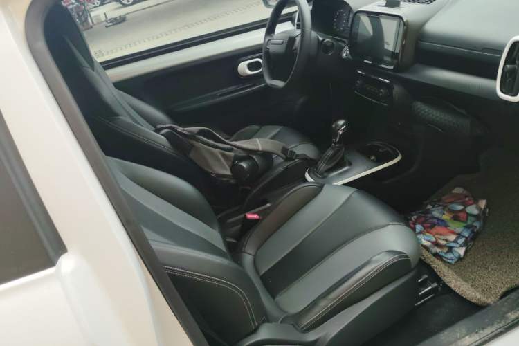 Used Roewe Clever 2022 311km QiQi BoBo Edition