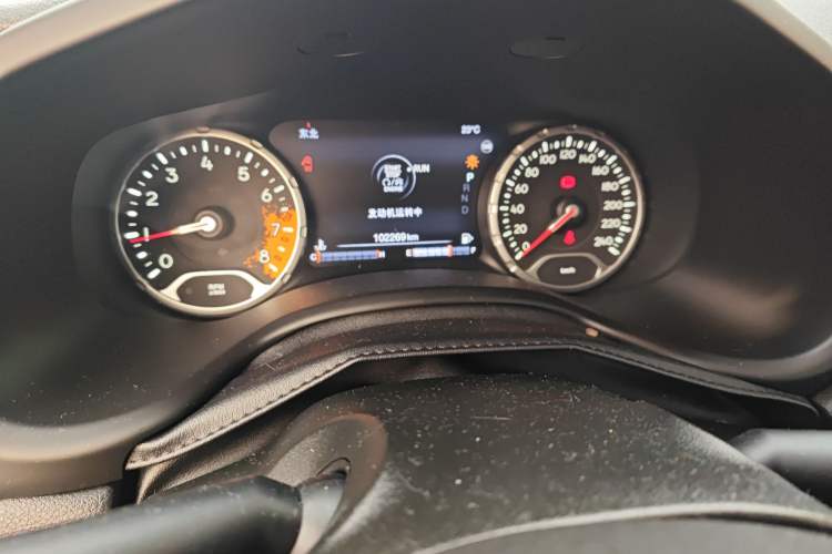 Used Jeep Renegade 2017 180T Automatic Smart Version
